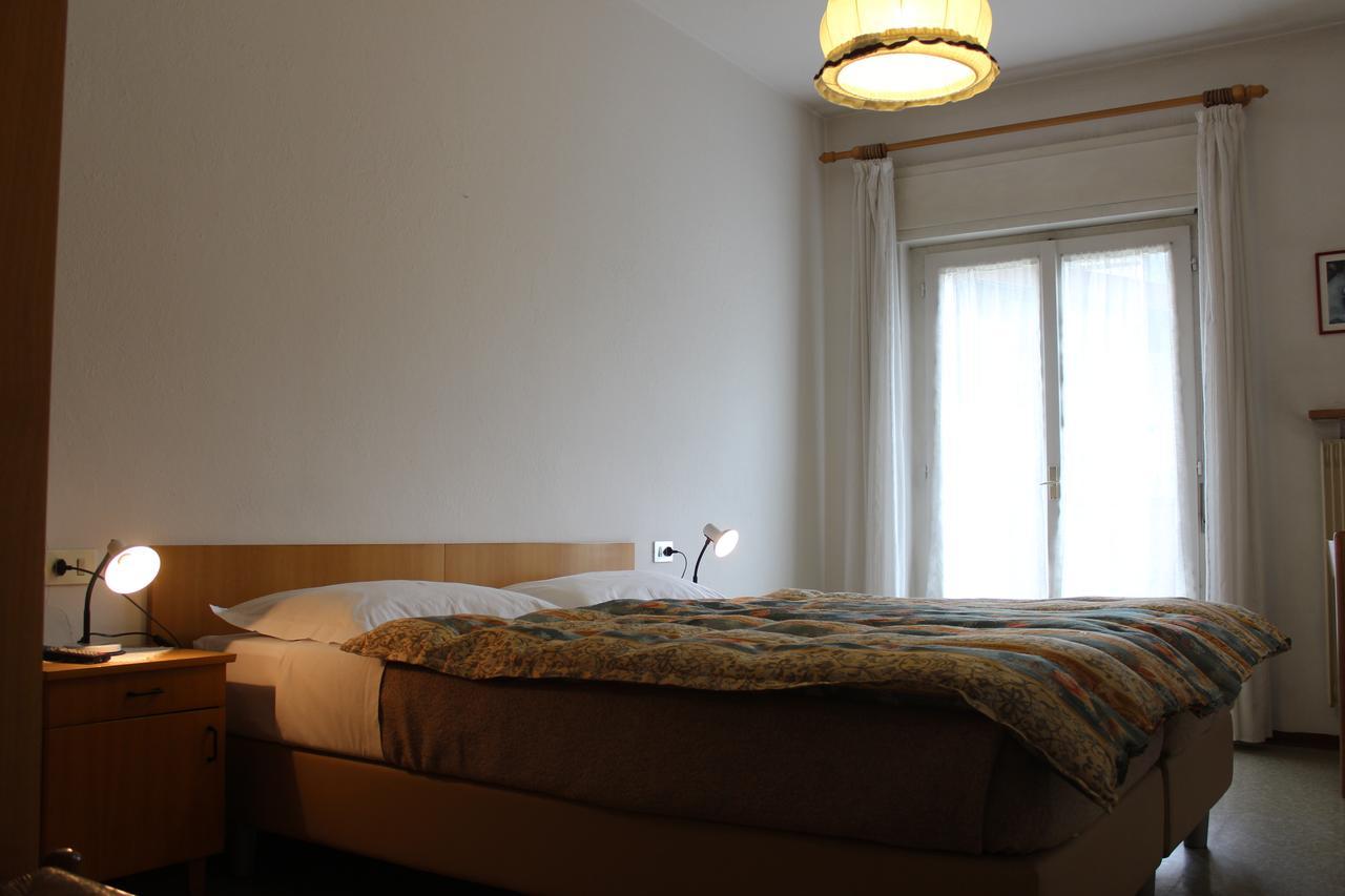Hotel Garni Hirsch Canazei Exteriér fotografie